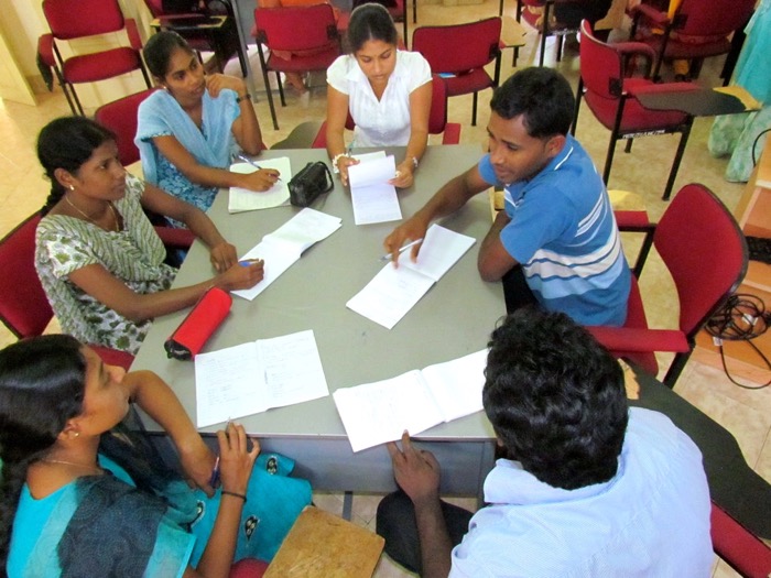 Journalism training in Jaffna. Image by David Brewer released via Creative Commons